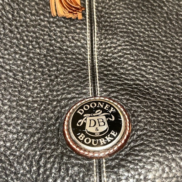 Dooney & Bourke Black and Brown Hobo shoulder bucket bag - Picture 8 of 13